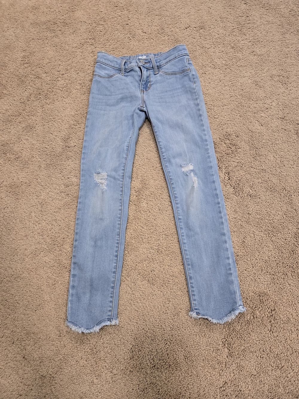 Old Navy GIRL’S size 8 Skinny Jeans with Frayed Hem